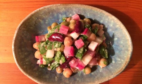 カラフル大根とお豆のサラダ