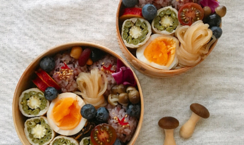 ヤングコーンとインゲンのお花肉巻き